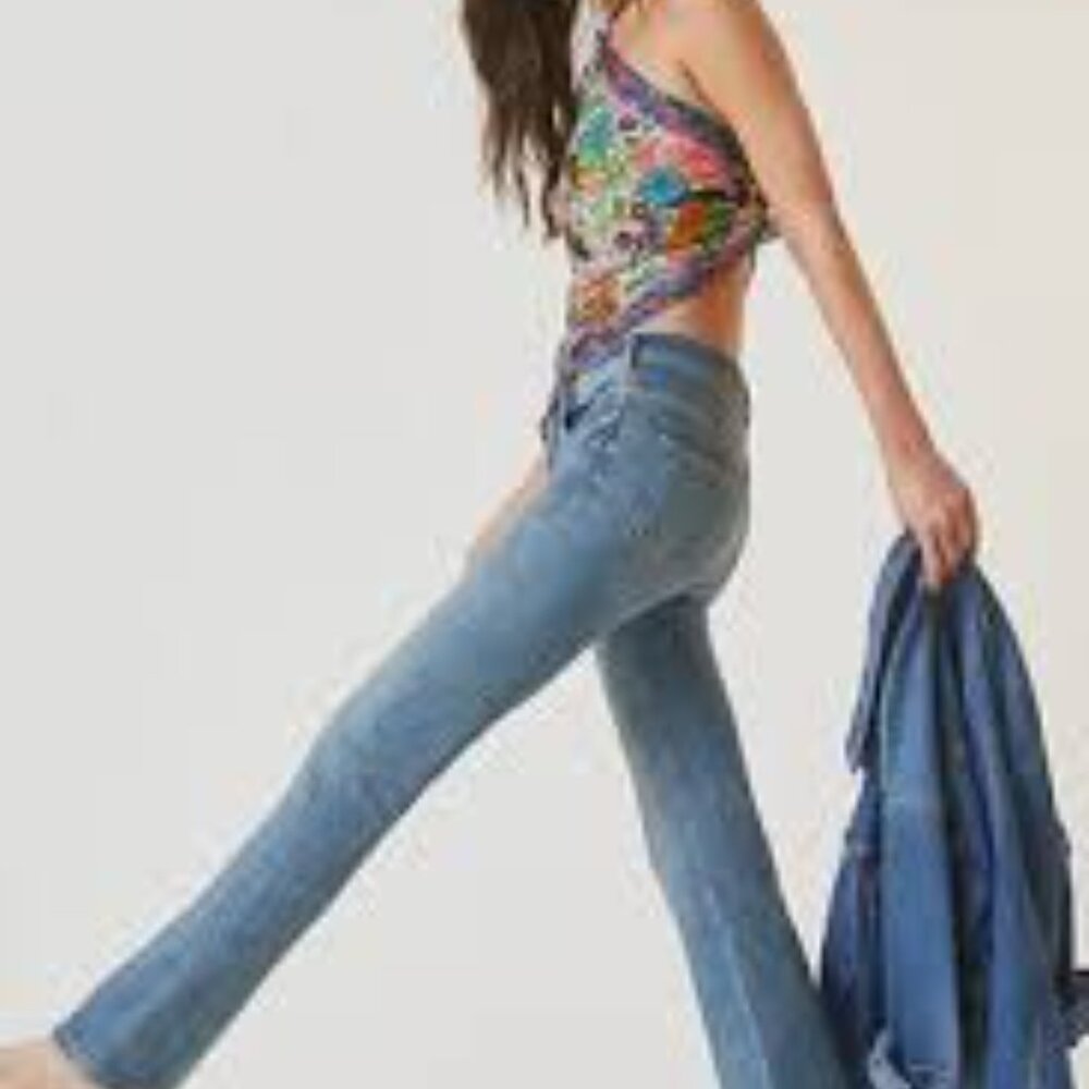 Pilcro Demilune Bootcut Jeans in Denim‎ Medium Size 27
